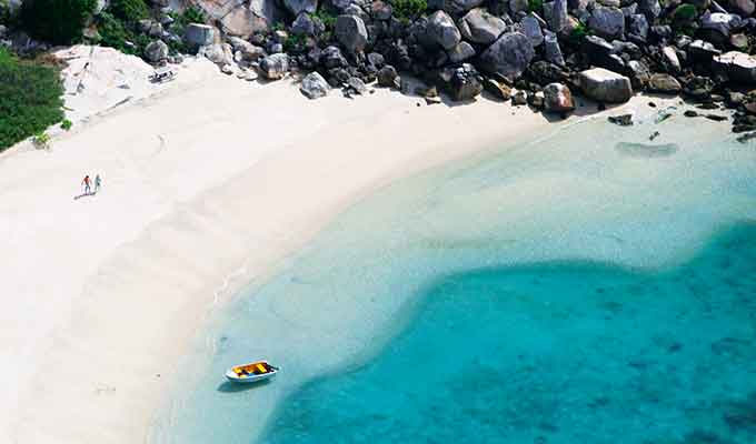 The white sand beaches of Lizard Island