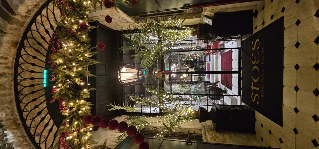 The welcoming entrance to Stoes Boutique Hotel